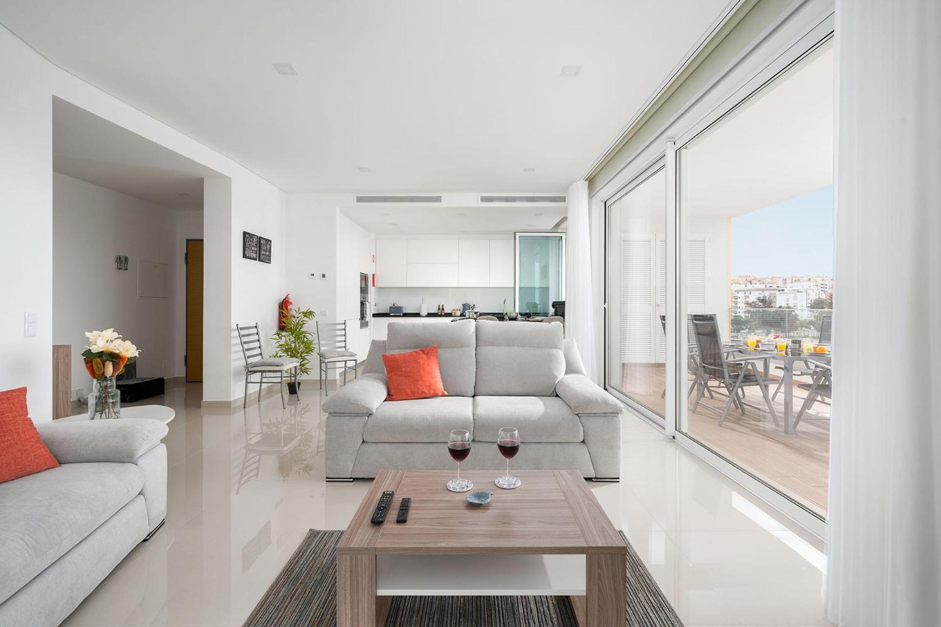Apartment Court View - Modern 2 Bedroom Lagos