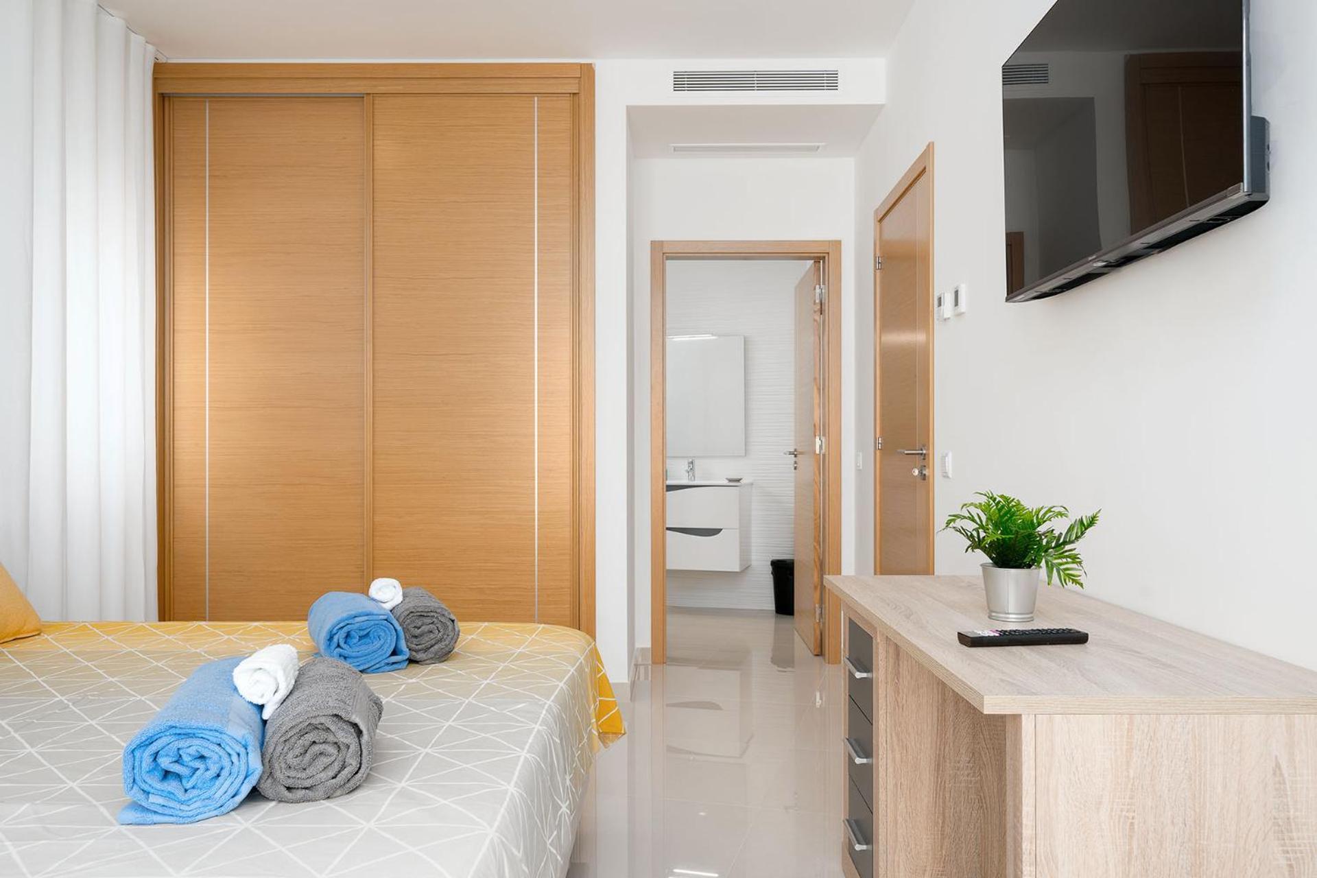 Court View - Modern 2 Bedroom Appartement Lagos